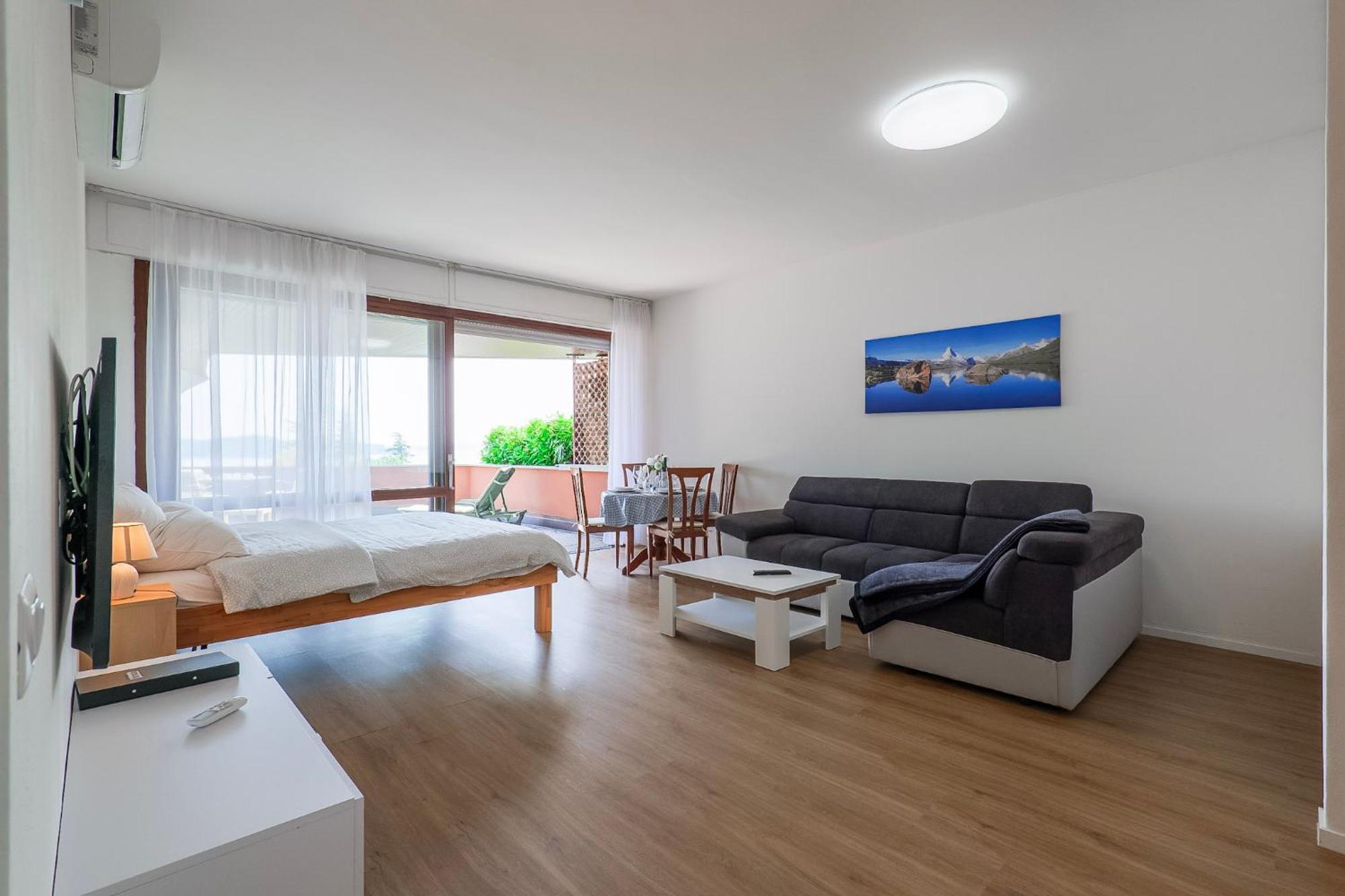 Residenz La Selva Studio-Apartments Гифа Стая снимка
