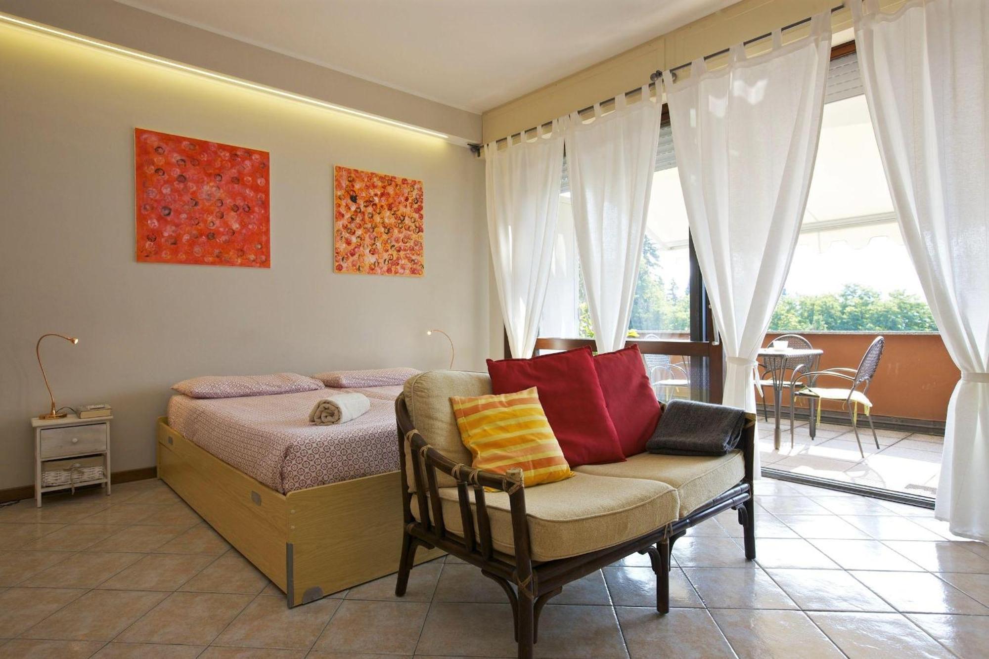 Residenz La Selva Studio-Apartments Гифа Стая снимка